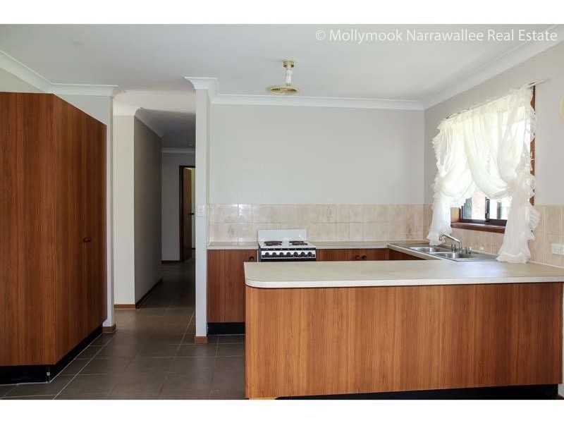 29 Anker  Ave, Mollymook Beach NSW 2539