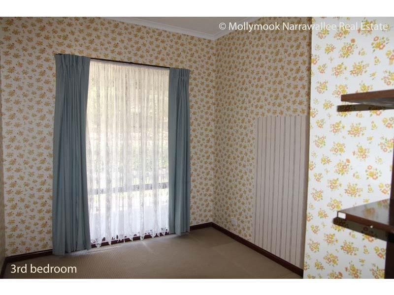 13 Linden  Way, Mollymook Beach NSW 2539
