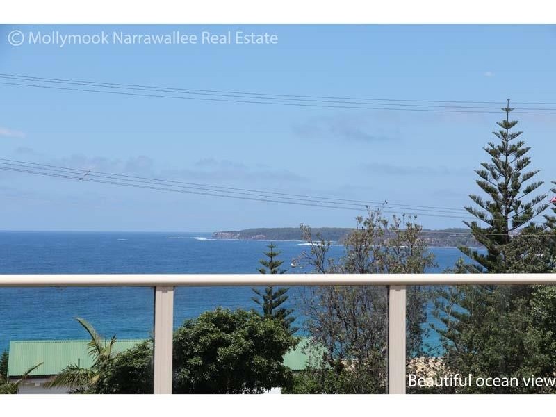 151 Mitchell Pde, Mollymook Beach NSW 2539