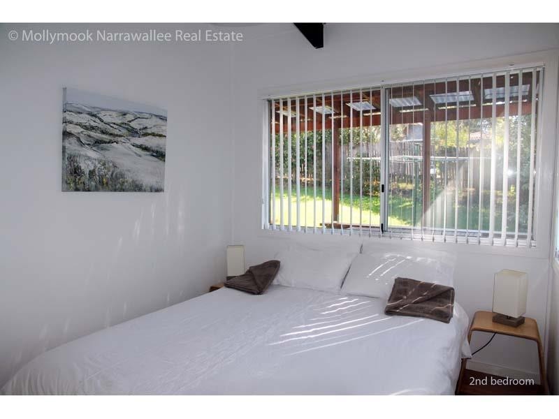 5 Park View Pde, Mollymook Beach NSW 2539