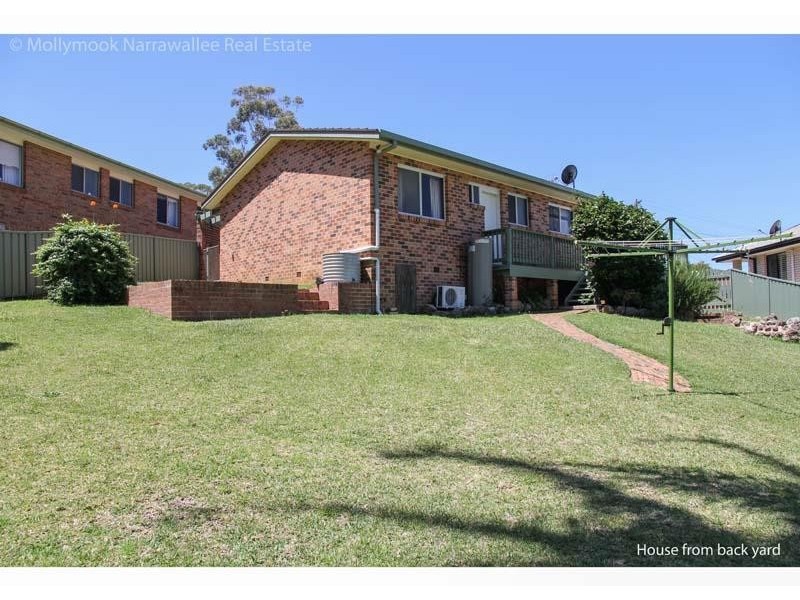 9 Valley Dr, Mollymook Beach NSW 2539