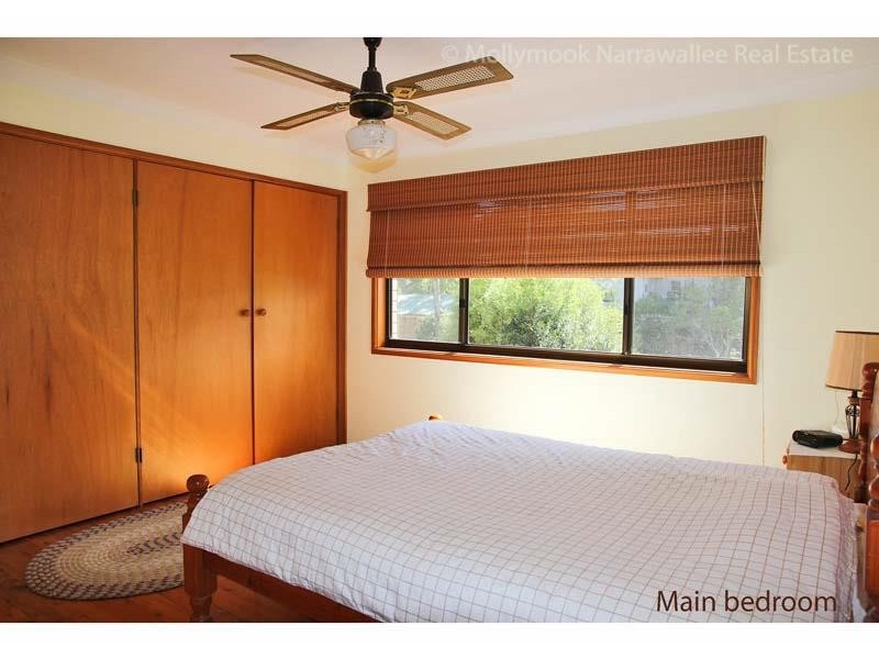 18 Normandy St, Narrawallee NSW 2539