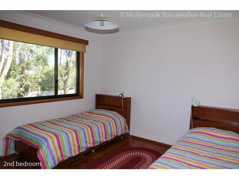 18 Normandy St, Narrawallee NSW 2539