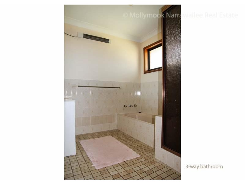 18 Normandy St, Narrawallee NSW 2539