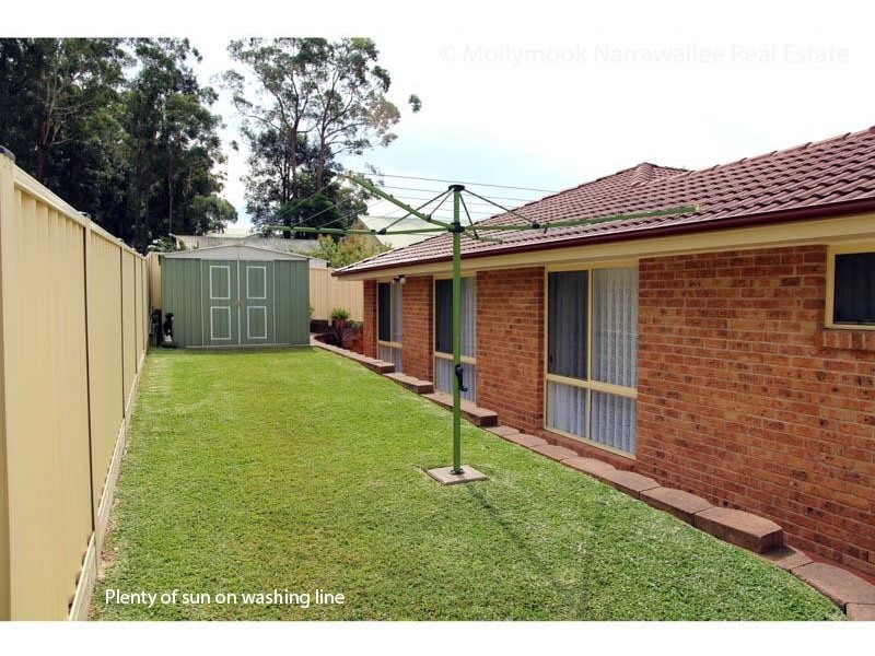 111 Leo Dr, Narrawallee NSW 2539