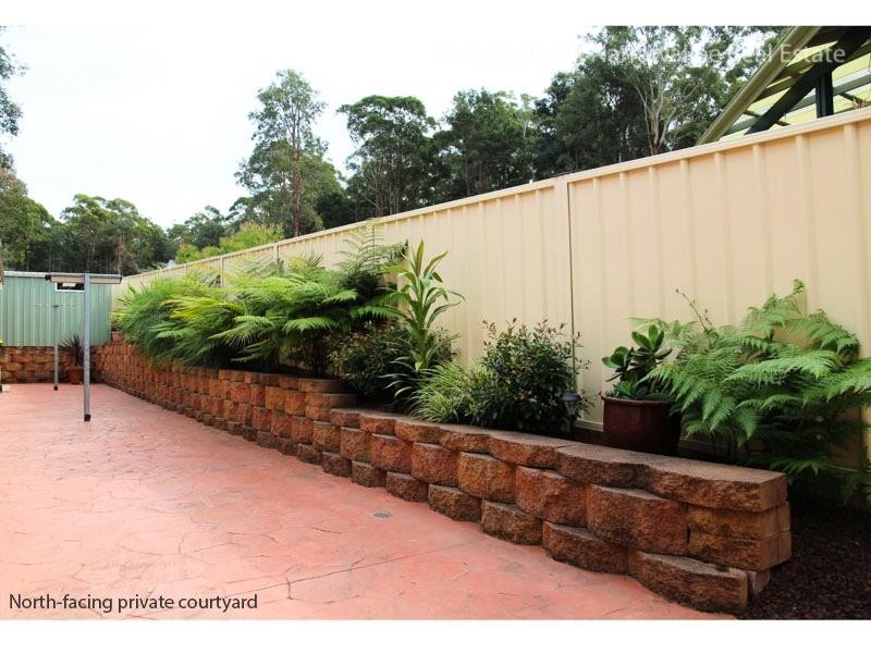 111 Leo Dr, Narrawallee NSW 2539
