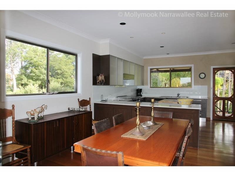 6 North East Pl, Mollymook Beach NSW 2539