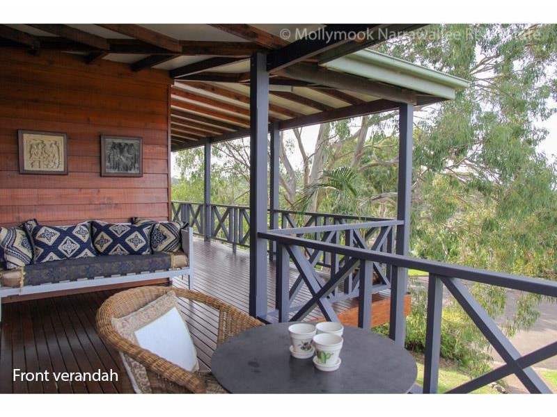 6 North East Pl, Mollymook Beach NSW 2539