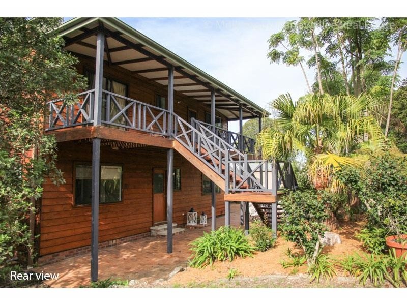 6 North East Pl, Mollymook Beach NSW 2539