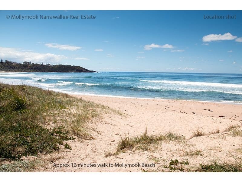 6 North East Pl, Mollymook Beach NSW 2539
