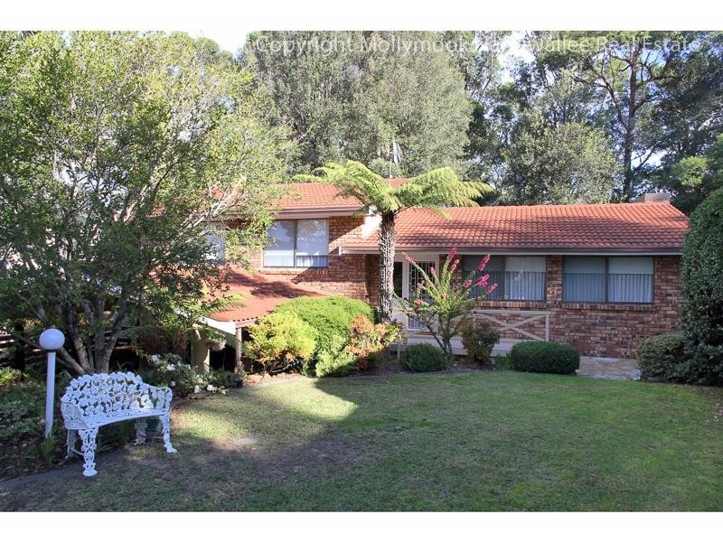 33 Clyde  St, Mollymook Beach NSW 2539