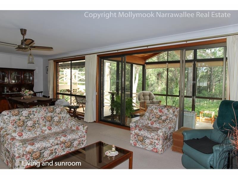 33 Clyde  St, Mollymook Beach NSW 2539