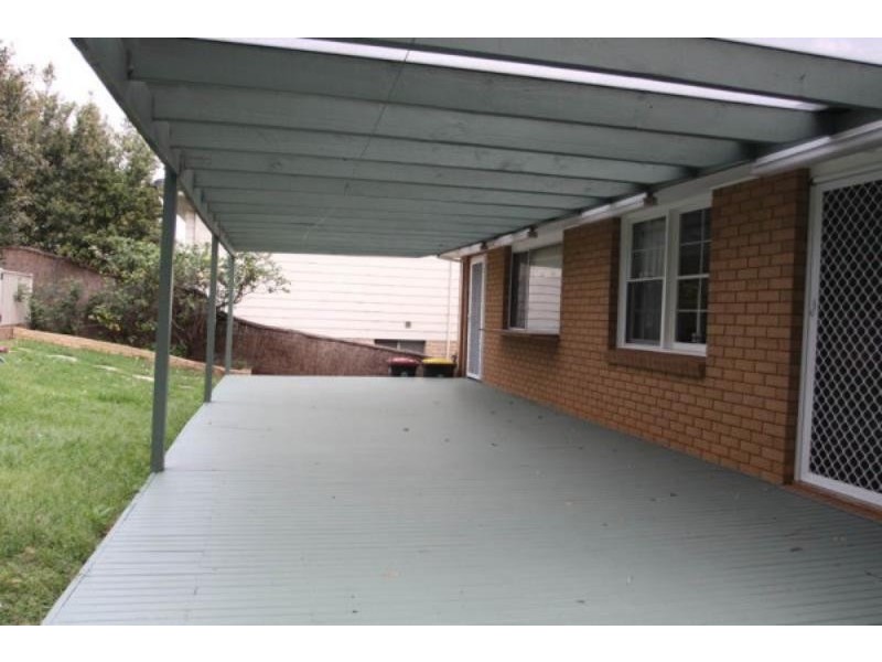 6 Hillside Pl, West Pennant Hills NSW 2125