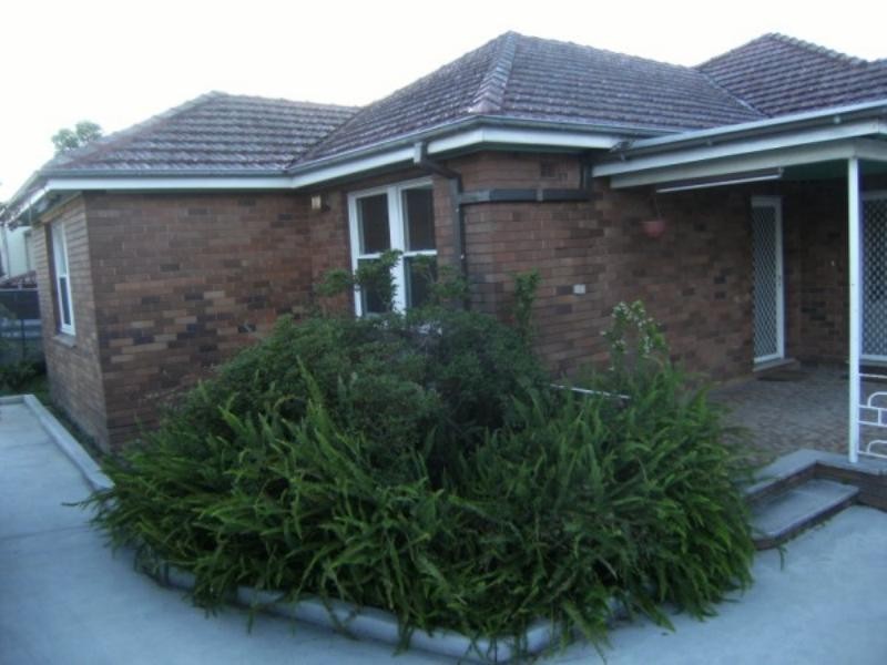 Flat 1/246  Old Northern Rd, Castle Hill NSW 2154
