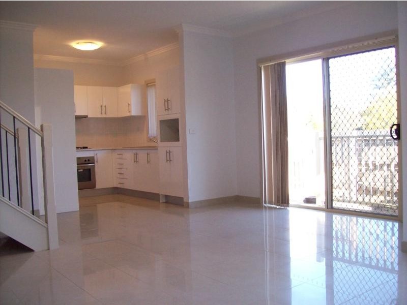 7/41 Purser Ave, Castle Hill NSW 2154