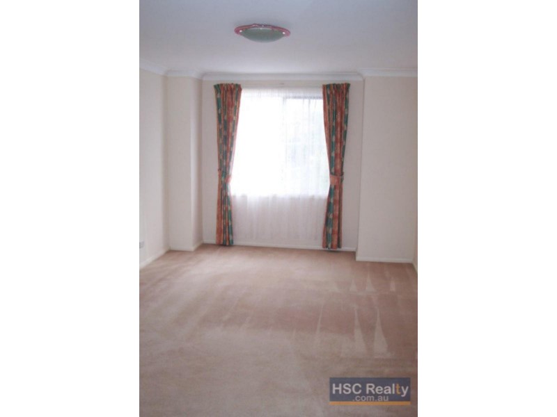 44 Craigmore Dr, Kellyville NSW 2155