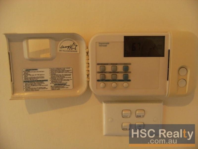 3 Garthowen Cres, Castle Hill NSW 2154