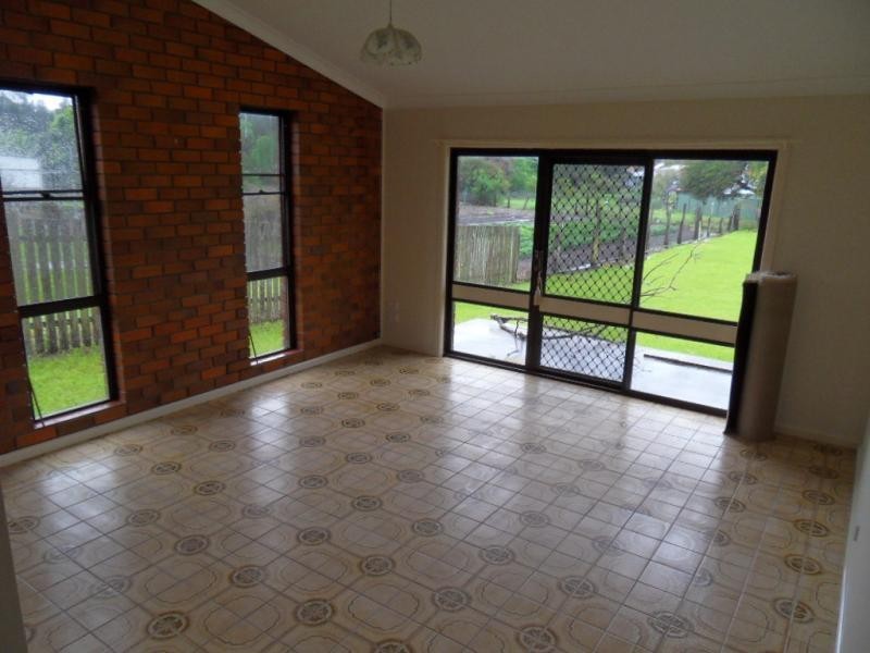 16 Lourdes Ave, Urunga NSW 2455