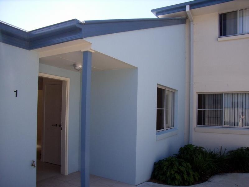 1/14 Coopers Lane, Urunga NSW 2455