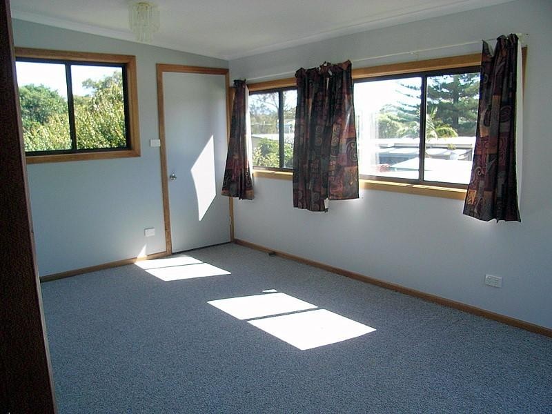 9 Beach Pde, Mylestom NSW 2454
