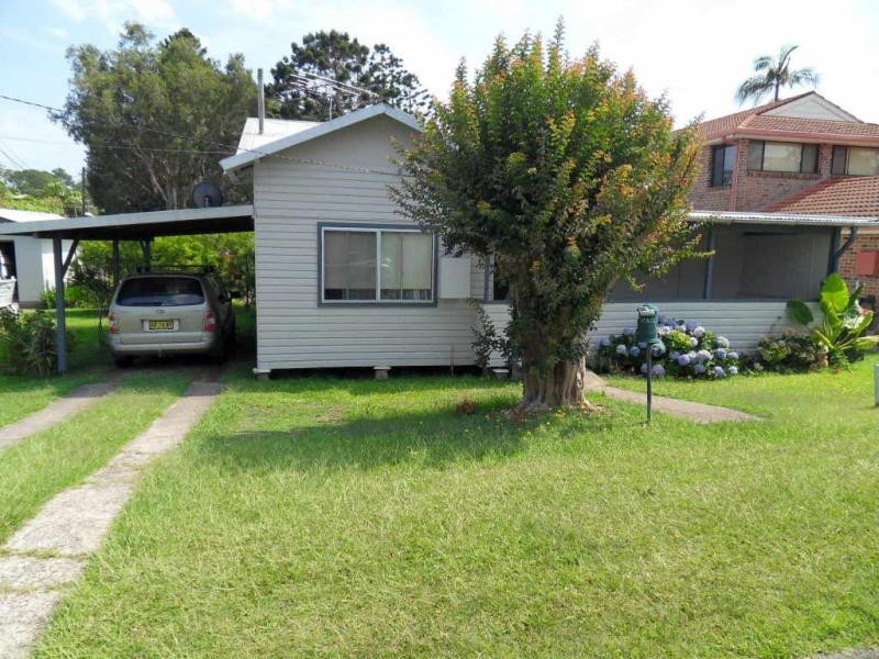 22 Newry Street East St, Urunga NSW 2455