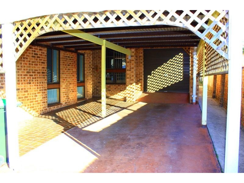 2 Moore Pl, Urunga NSW 2455