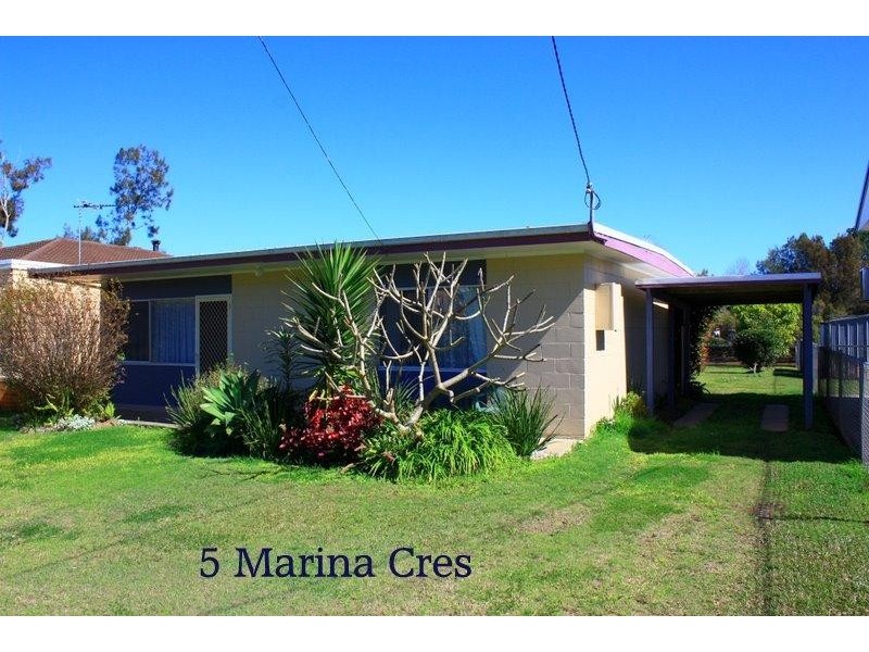 5 Marina  Cres, Urunga NSW 2455