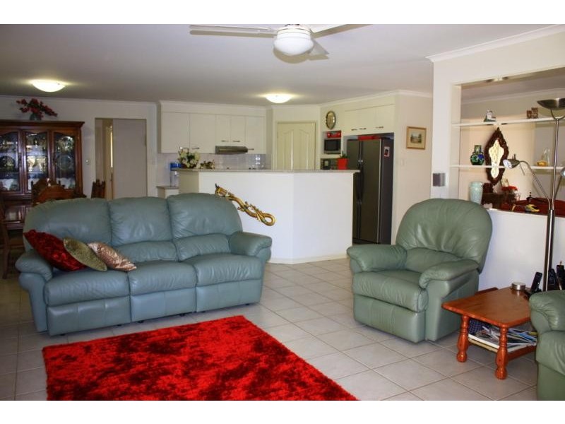 9 Lake Ct, Urunga NSW 2455