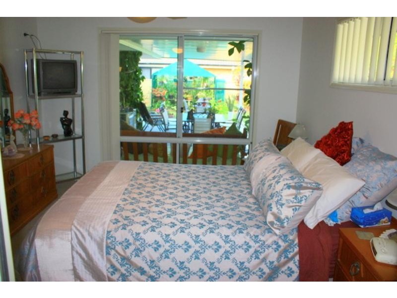 9 Lake Ct, Urunga NSW 2455