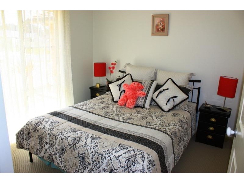 9 Lake Ct, Urunga NSW 2455