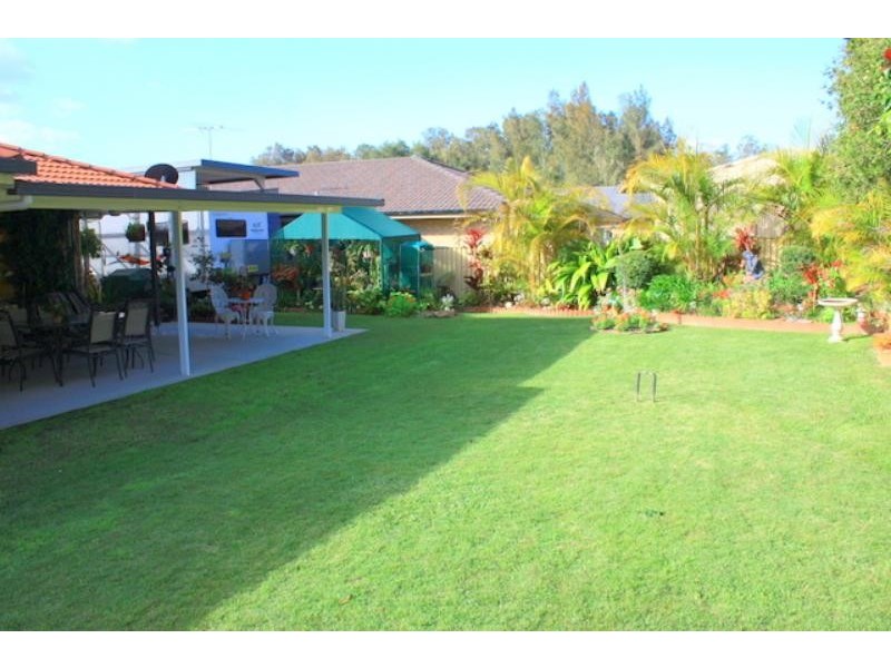 9 Lake Ct, Urunga NSW 2455