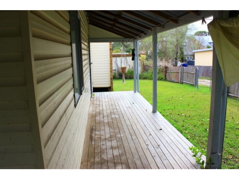 32 South St, Urunga NSW 2455