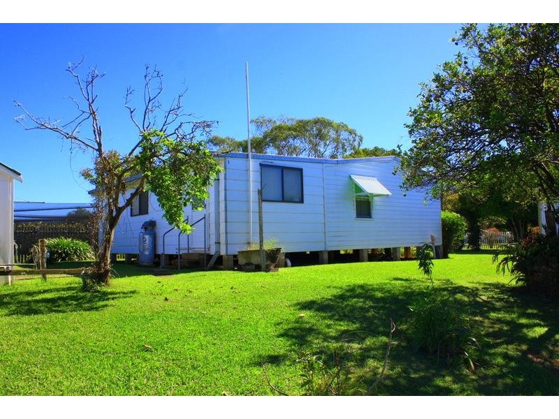 10 Walter St, Raleigh NSW 2454