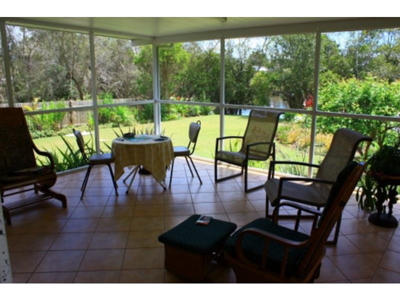 2 Marshall  Pl, Urunga NSW 2455