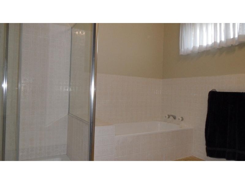 11 Crescent St, Urunga NSW 2455