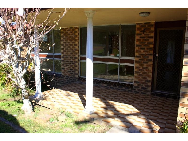 11 Crescent  St, Urunga NSW 2455