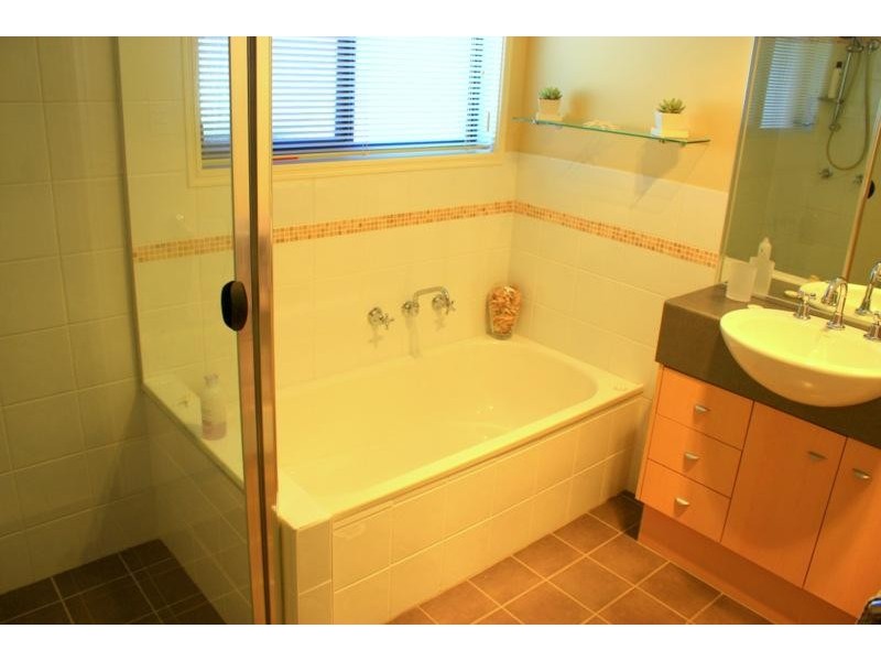 20 Lake Ct, Urunga NSW 2455