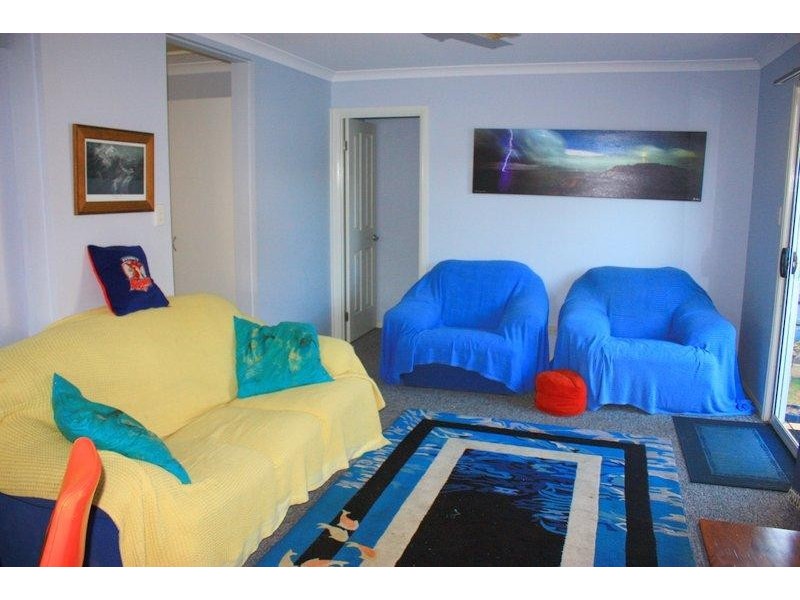 4 Riverview Cct, Urunga NSW 2455