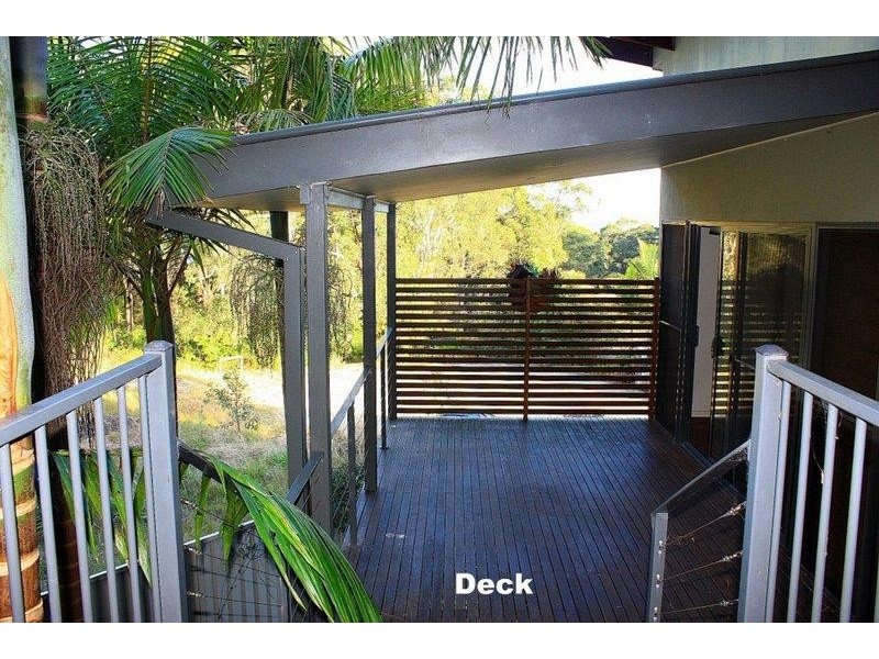 15 Dolphin  Pl, Valla Beach NSW 2448