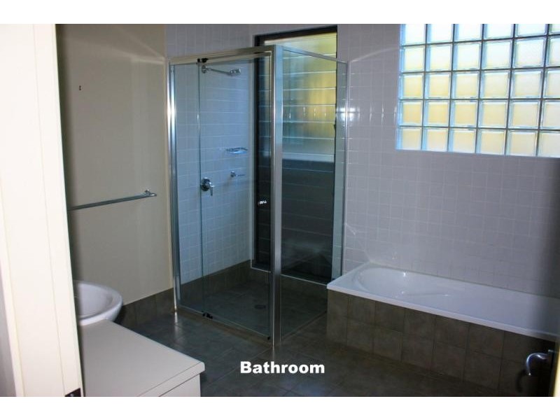 15 Dolphin  Pl, Valla Beach NSW 2448