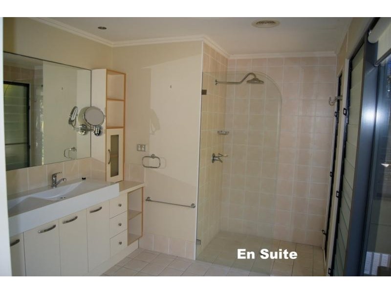 15 Dolphin  Pl, Valla Beach NSW 2448