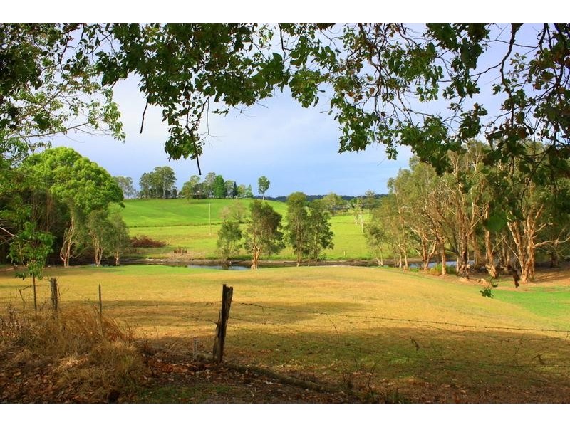 11 Gordon Rd, Raleigh NSW 2454