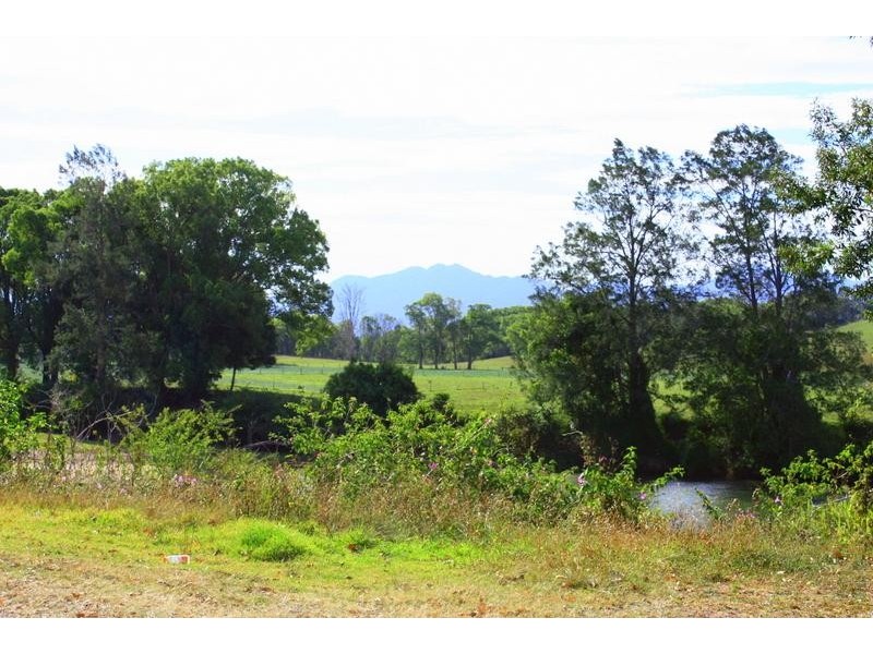 2 Tyson St, Fernmount NSW 2454