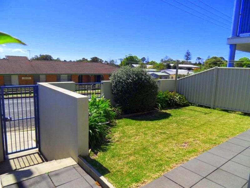 1/14 Coopers Lane, Urunga NSW 2455