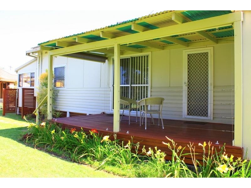 5 Raleigh  St, Urunga NSW 2455