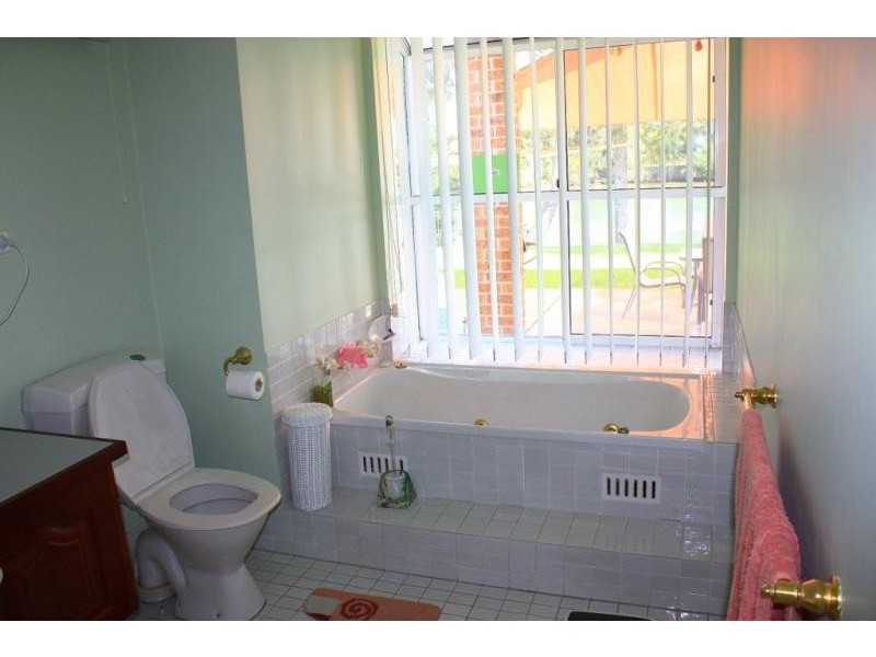 25 Rosedale Dr, Urunga NSW 2455