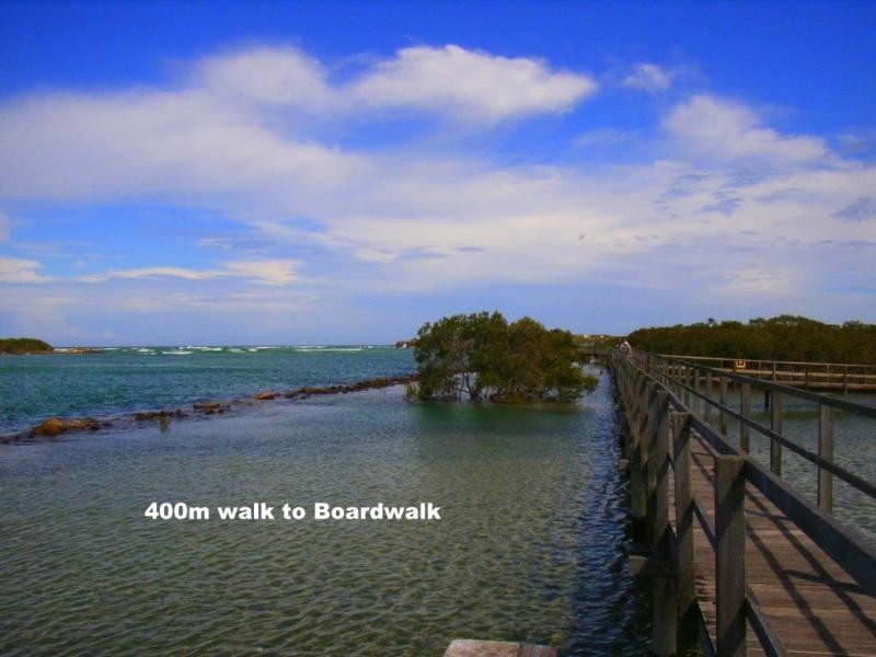 57  High St, Urunga NSW 2455