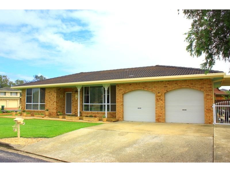 2 Burrawong Pde, Urunga NSW 2455