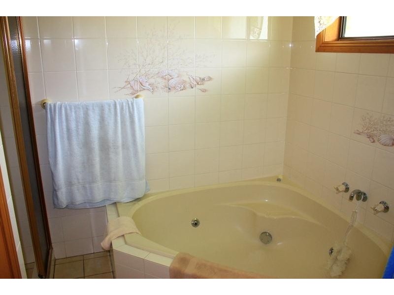 2 Burrawong Pde, Urunga NSW 2455