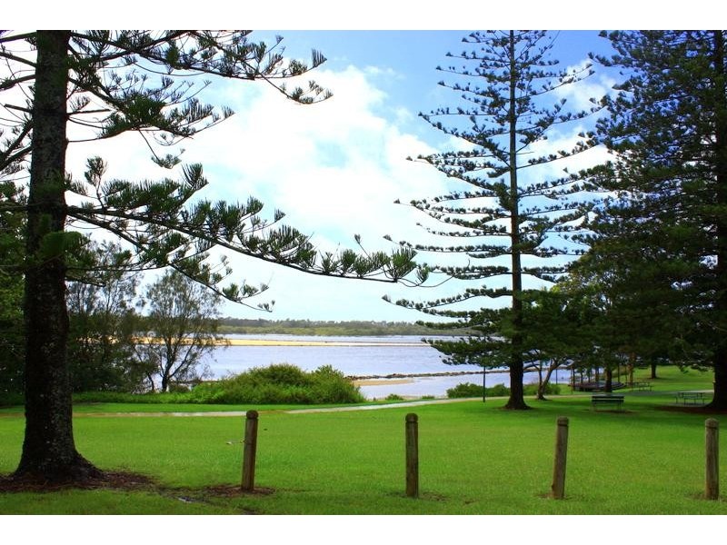 3/7 ‘Kythera Court’ Morgo St, Urunga NSW 2455